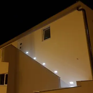 rezervirajte ovdje