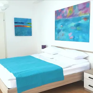 https://rooms-kata.in-istria.net
